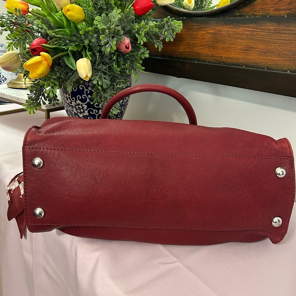 Michael Kors Burgundy Shoulder Bag With Silver Hardware and Lock And Key - Picture 6 of 10